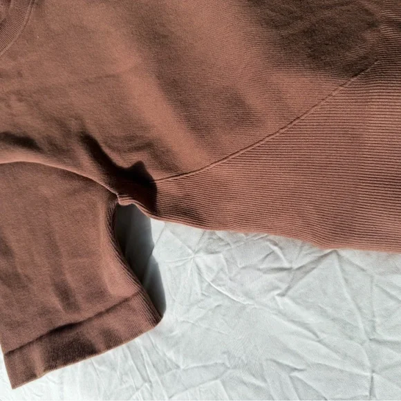 NEW Everlane ribbed cropped workout top - Picture 4 of 11